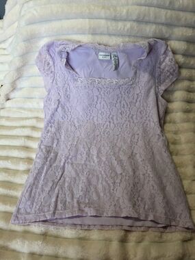 Covington Lavender Lace Short Sleeve Top